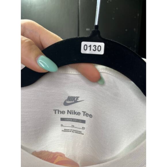 Nike Dumplings Dunks‎ Delivery Graphic Tee - Picture 3 of 4